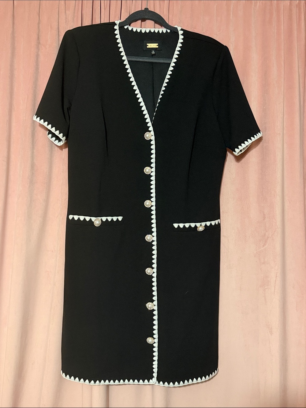 Alexia Admor Black Mini Dress with White Trim